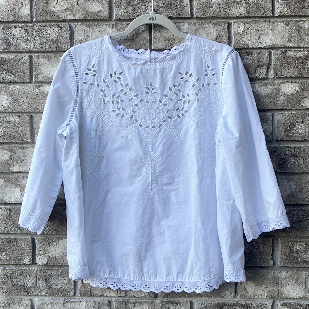 Lauren Conrad Cotton Eyelet 3/4 Sleeve Bouse